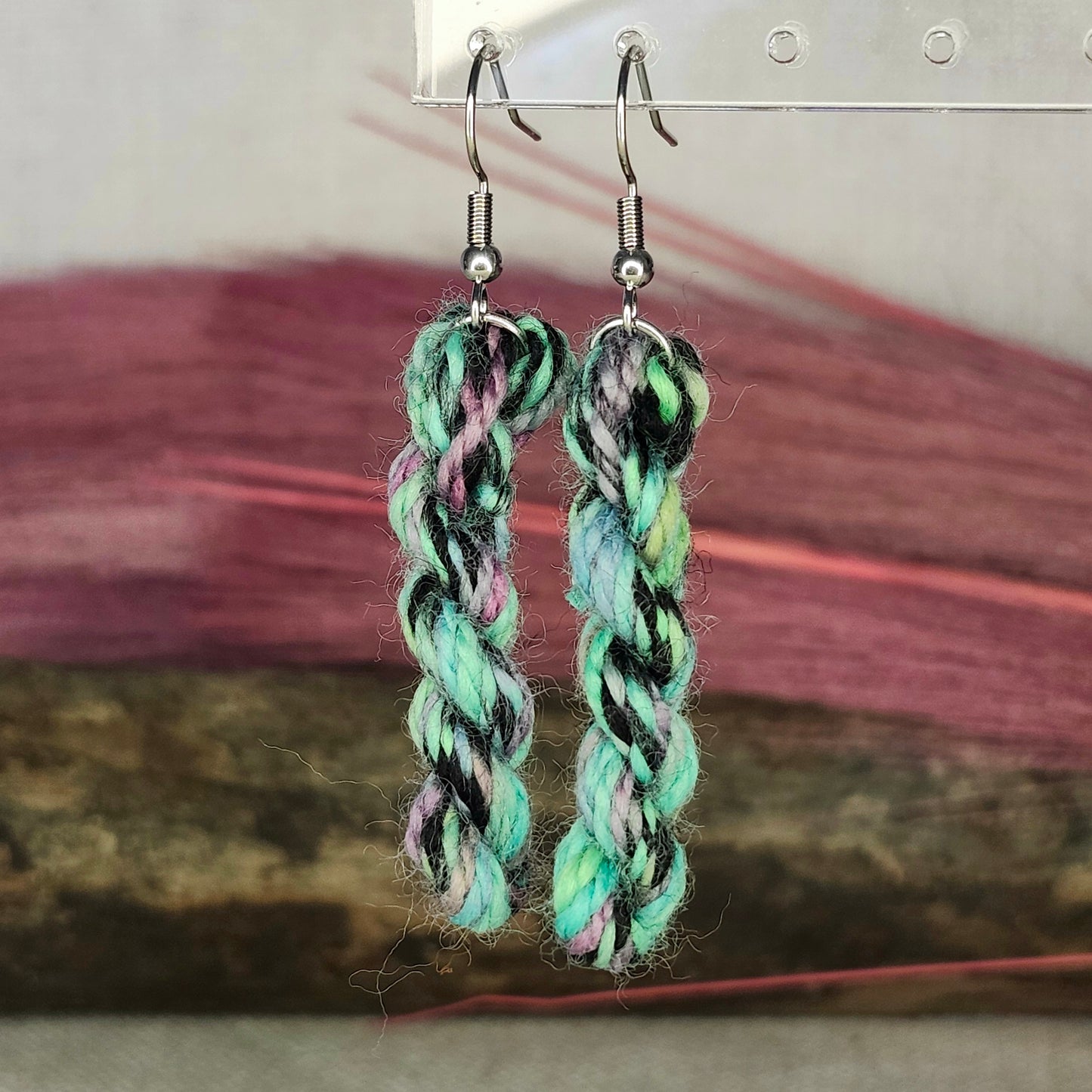 Écheveau de laine turquoise et noir