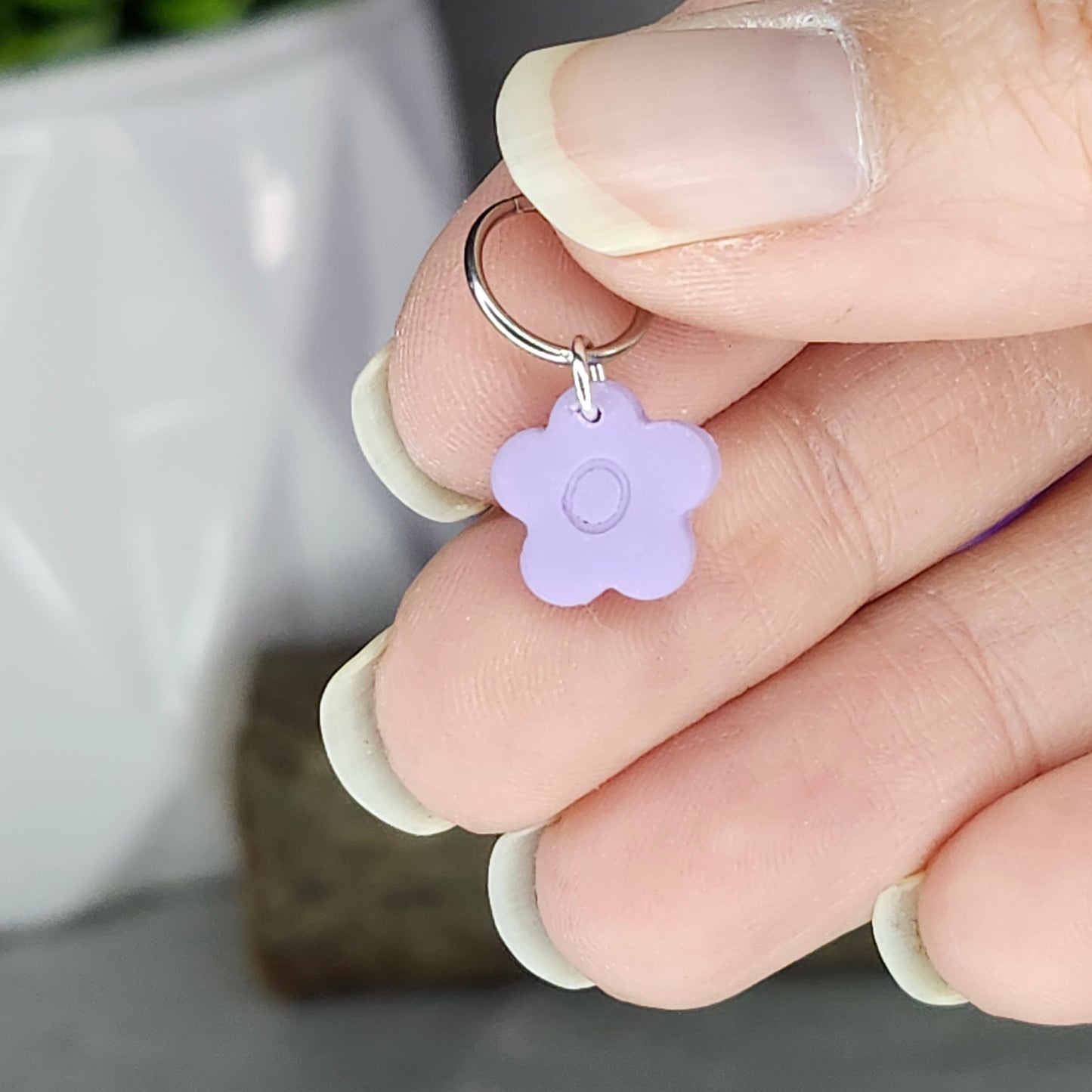 Fleurs jaune, rose, mauve