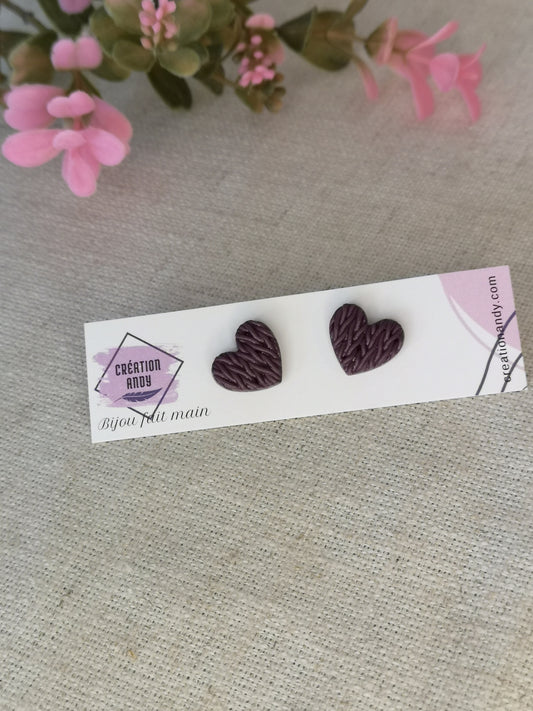 Coeur en tricot aubergine