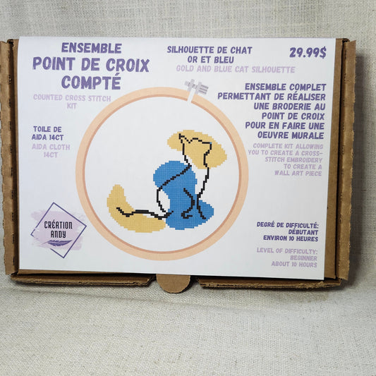 Chat jaune et bleu