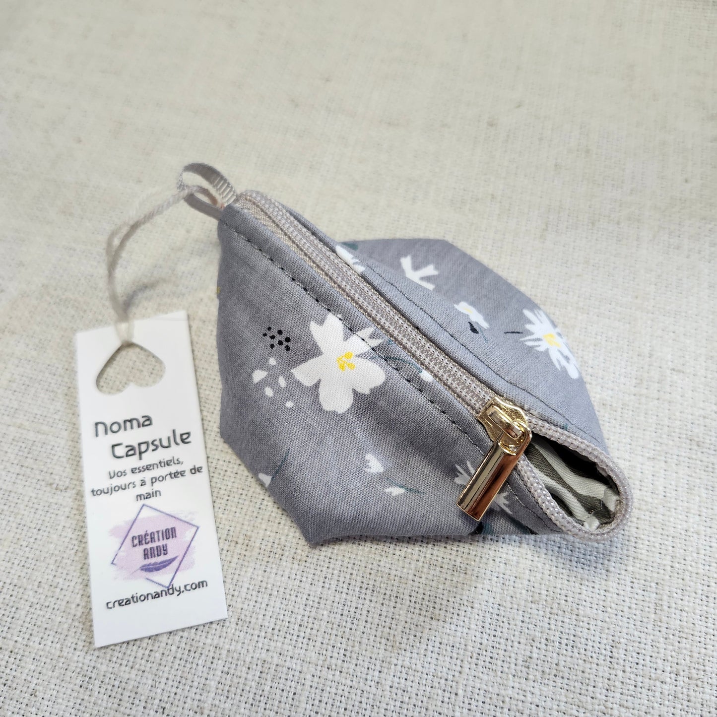 Noma Capsule - Gris floral