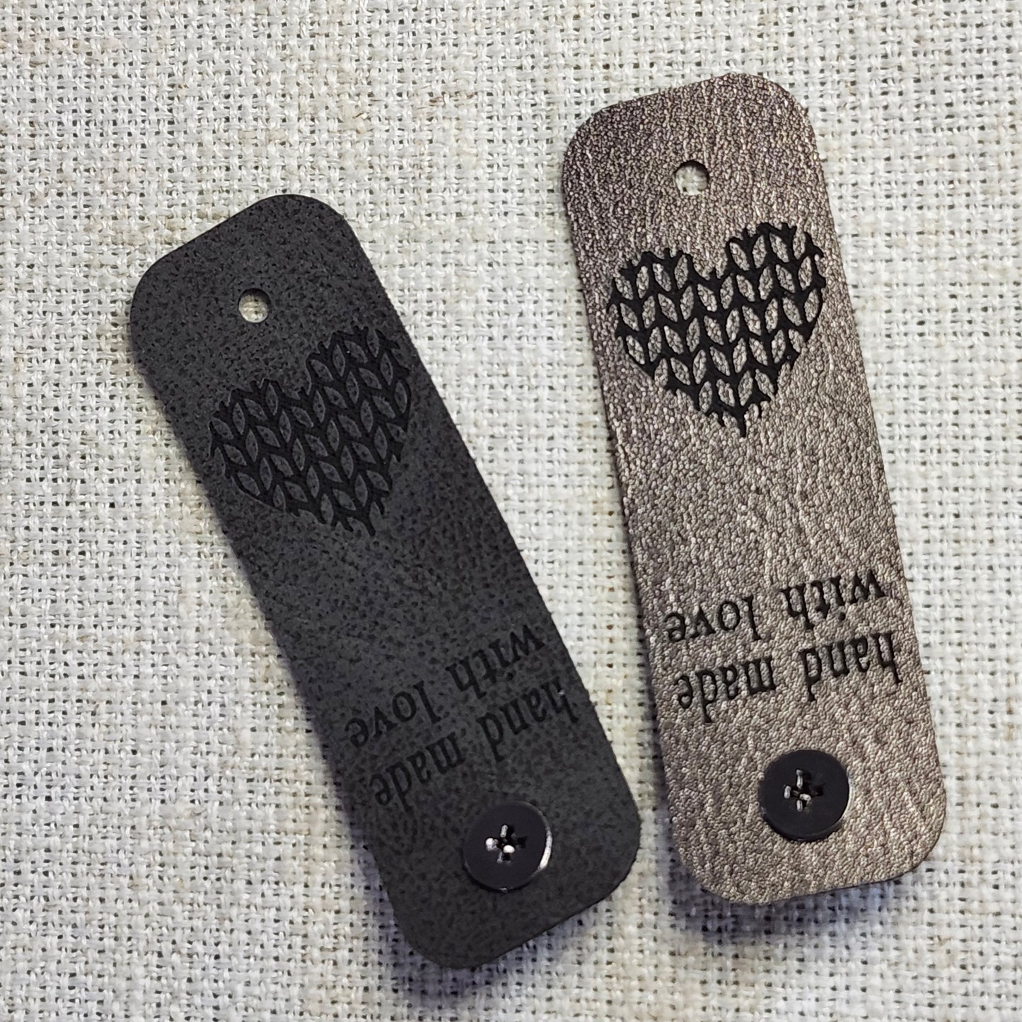 Étiquettes pour tricot - Cœur maille gris argenté et noir
