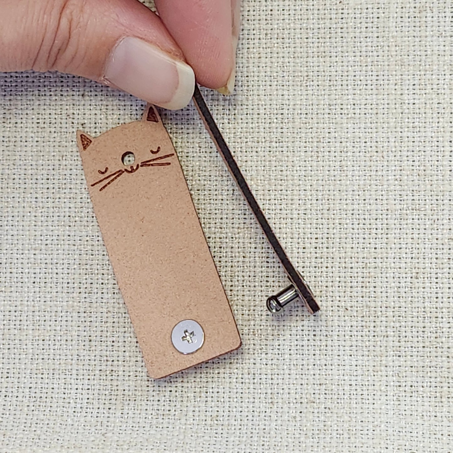 Étiquettes pour tricot - Chat brun pâle et brun foncé