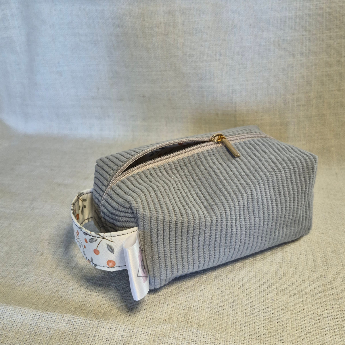 Velis Signature - Gris bleuté X Feuillage d'oranger