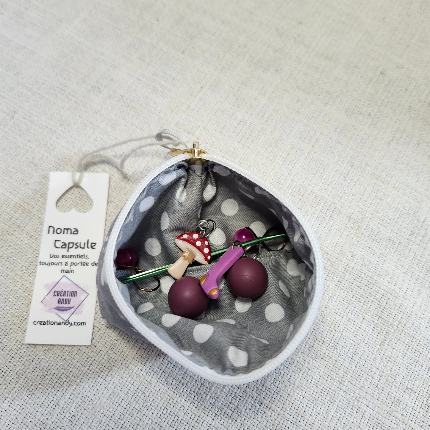 Noma Capsule - Gris floral