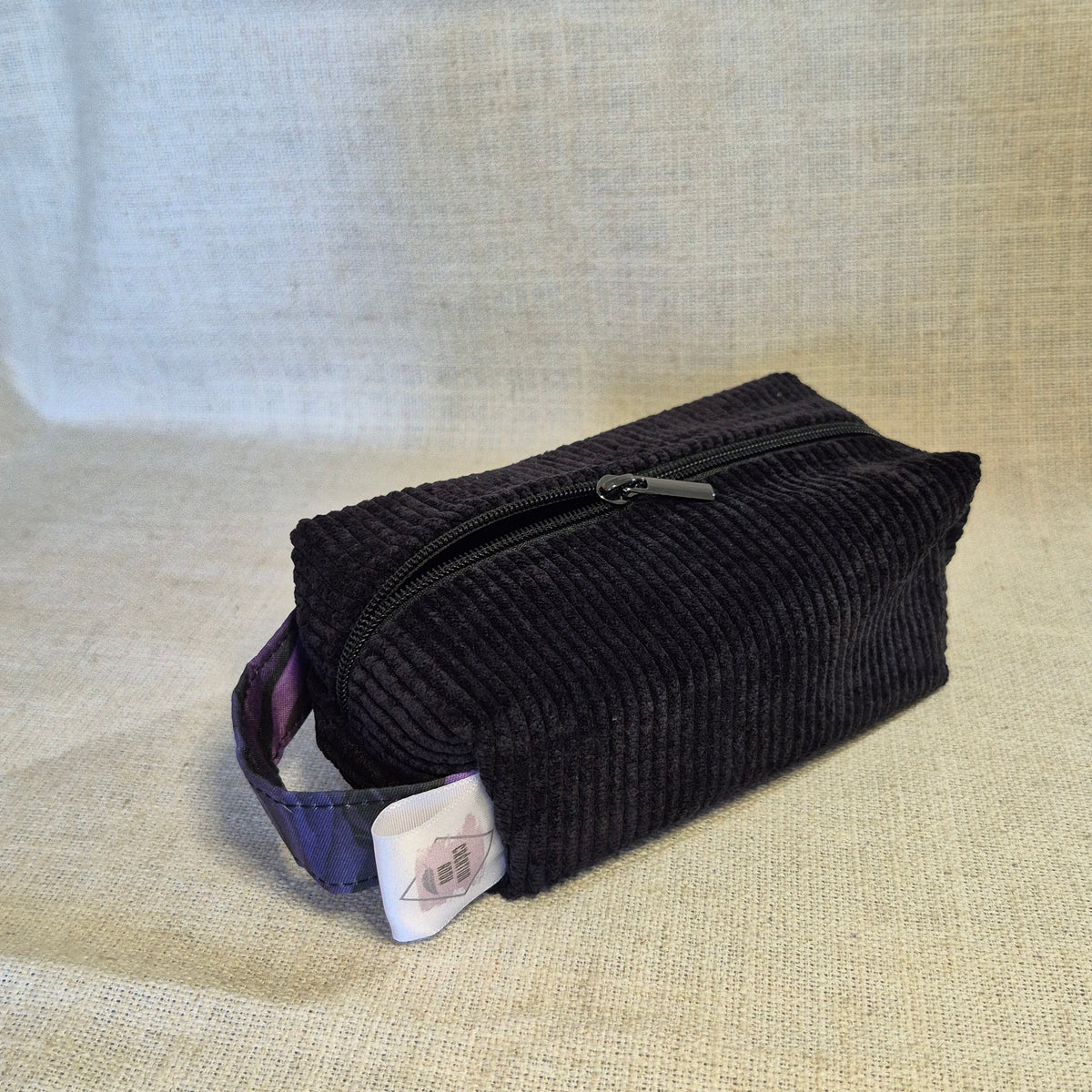 Velis Signature - Noir X Roses violettes