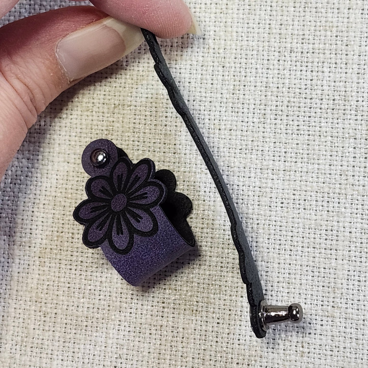 Étiquettes pour tricot - Fleur classique violet et charbon