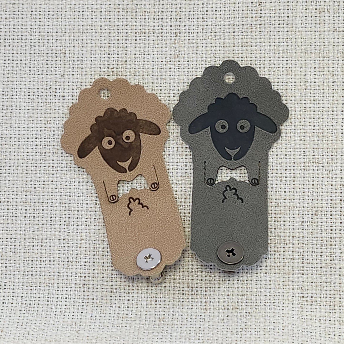 Étiquettes pour tricot - Mouton beige et gris