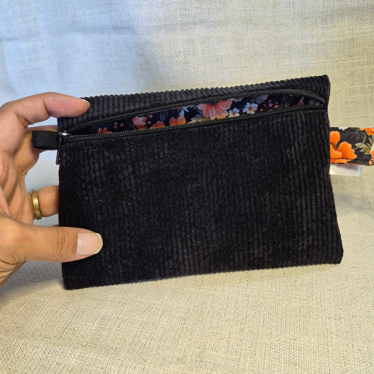 Velis Carnet - Velours noir X fleurs oranges